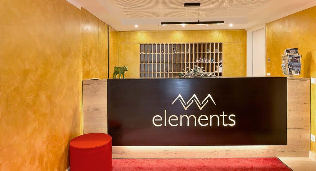 Hotel elements Oberstdorf Empfang