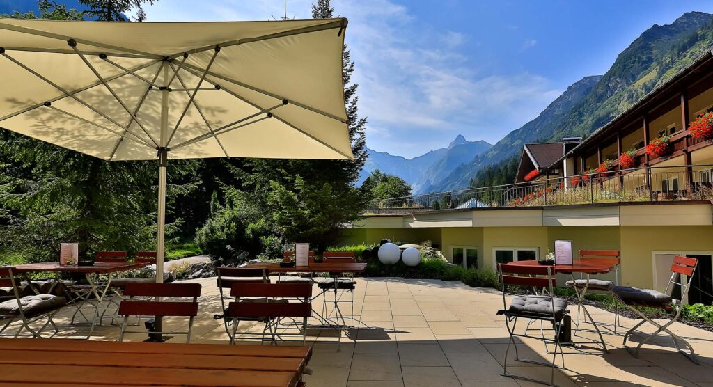 Hotel elements Oberstdorf Terrasse